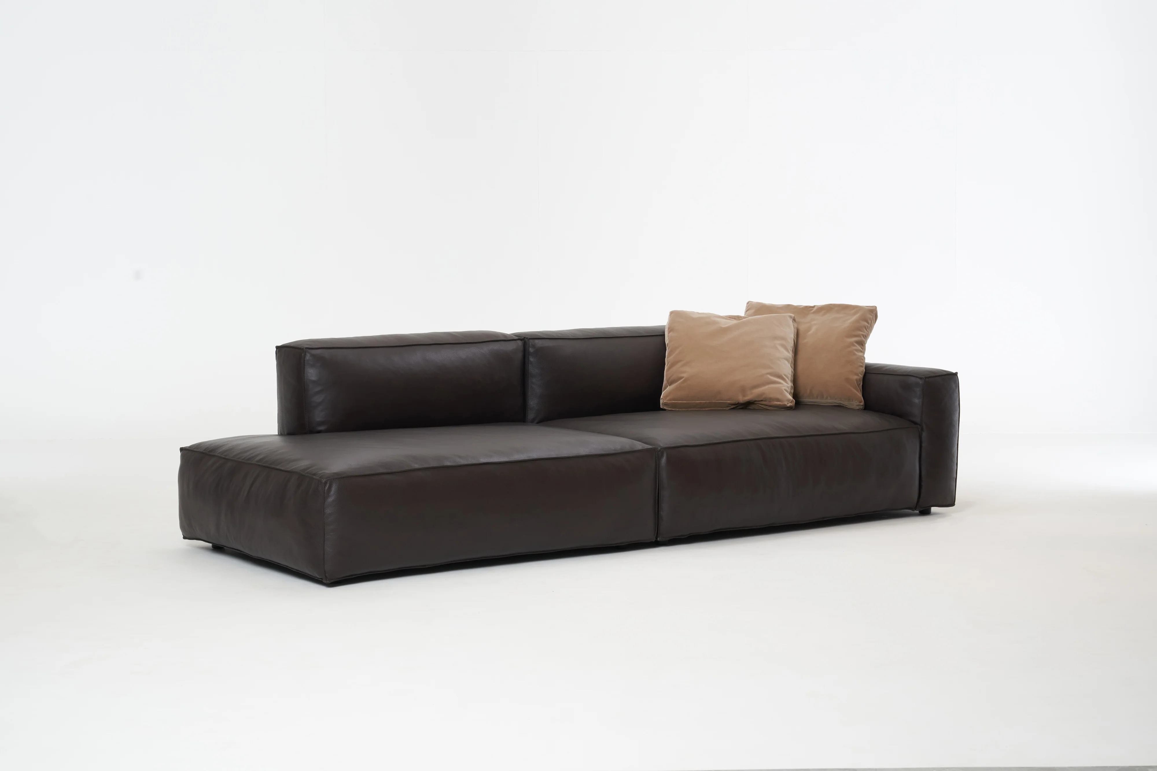 Baker Modular Sofa | Leather • M2 - Image 3