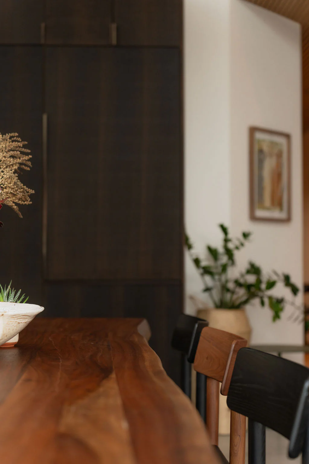 Leviathan Live Edge Dining Table with Black T-Legs - Image 5